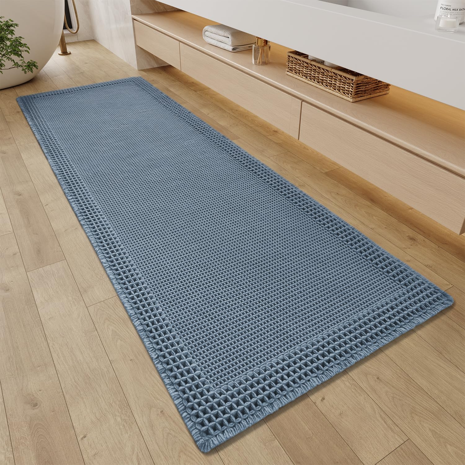 Super Absorbent Waffle Bathroom Runner Rugs with Tassels
