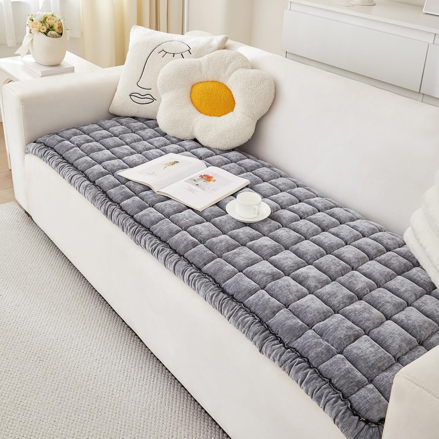Dog Couch Cover Protector for Heavy Pet Use, Non-Slip Design