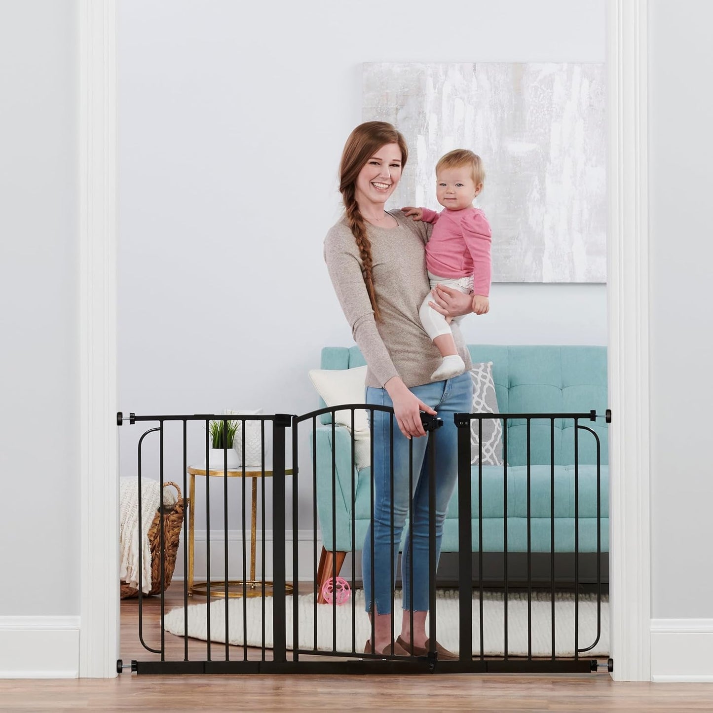 Regalo 58-Inch Easy Step Extra Tall Arched Baby Gate Review