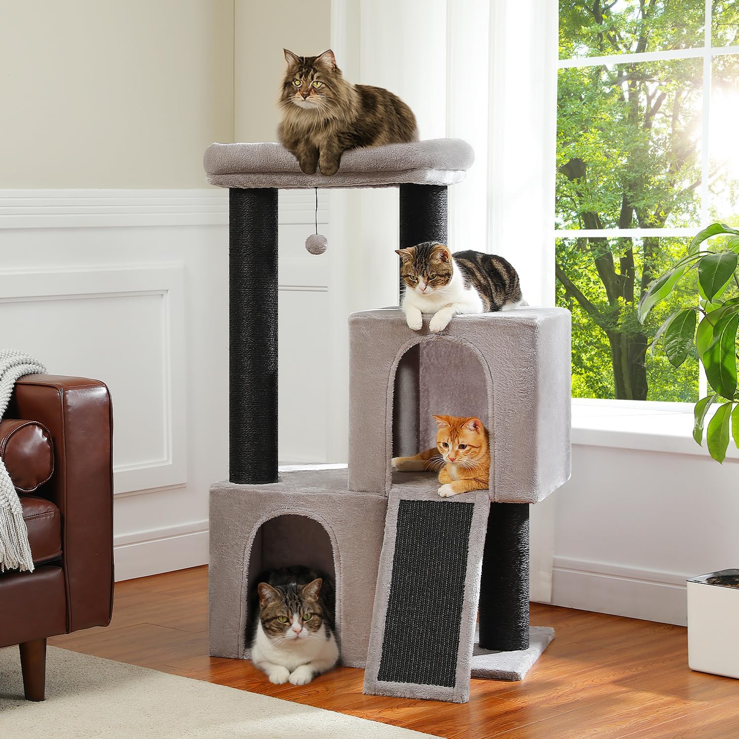 Heavy Duty Cat Tree for Large Cats with Spacious Condos
