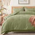 Queen Comforter Set 7 Piece Tufted Bed in a Bag - All Season Comfort