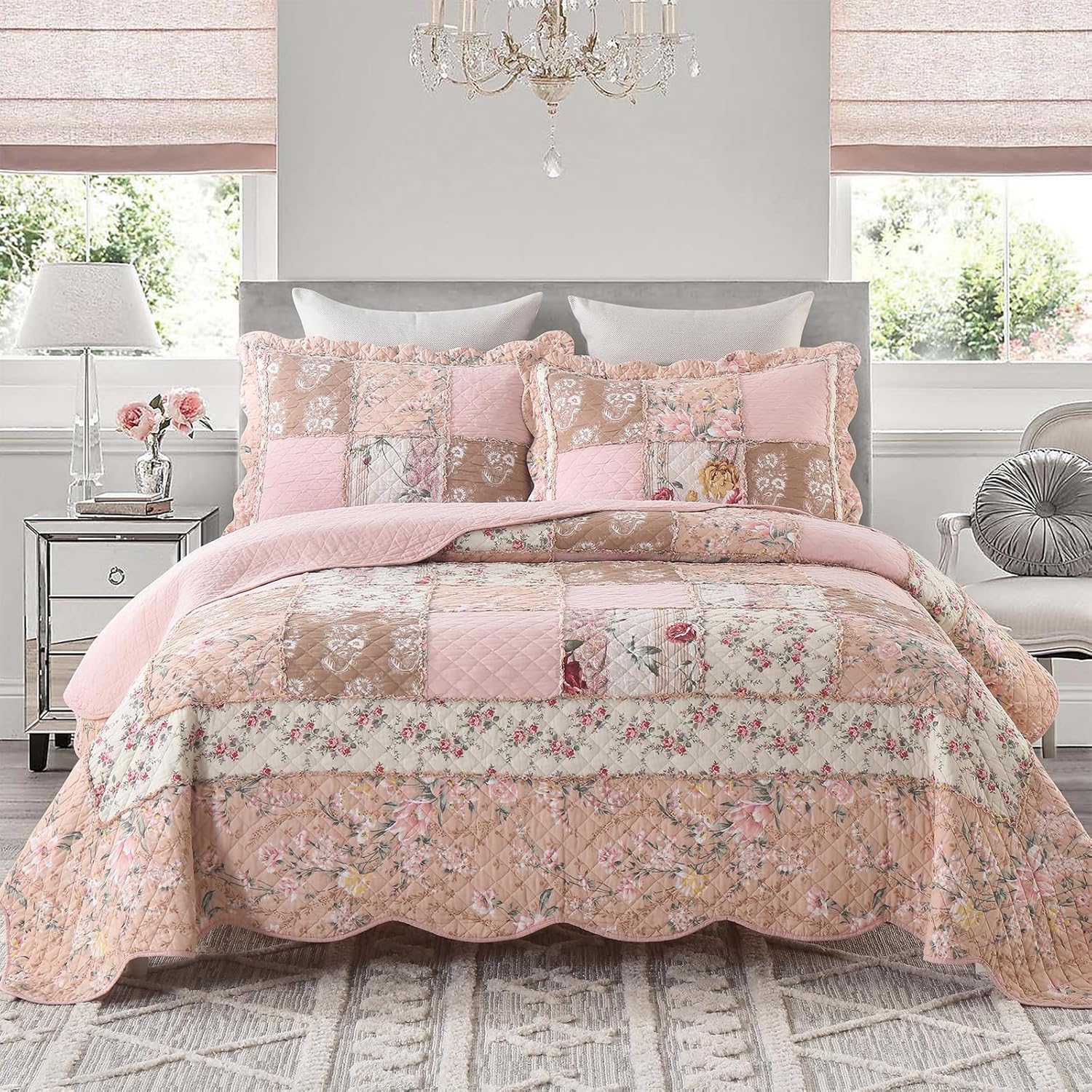 Yvooxny King Size Patchwork Pink Floral Quilt Set for All Seasons