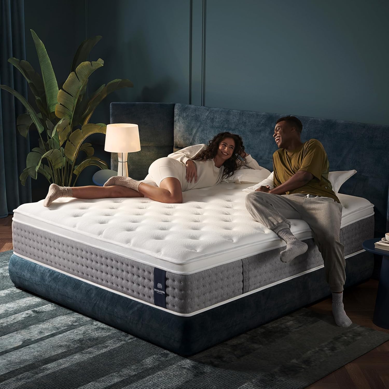 King Mattress 14 Inch Medium Firm Hybrid with Memory Foam Support