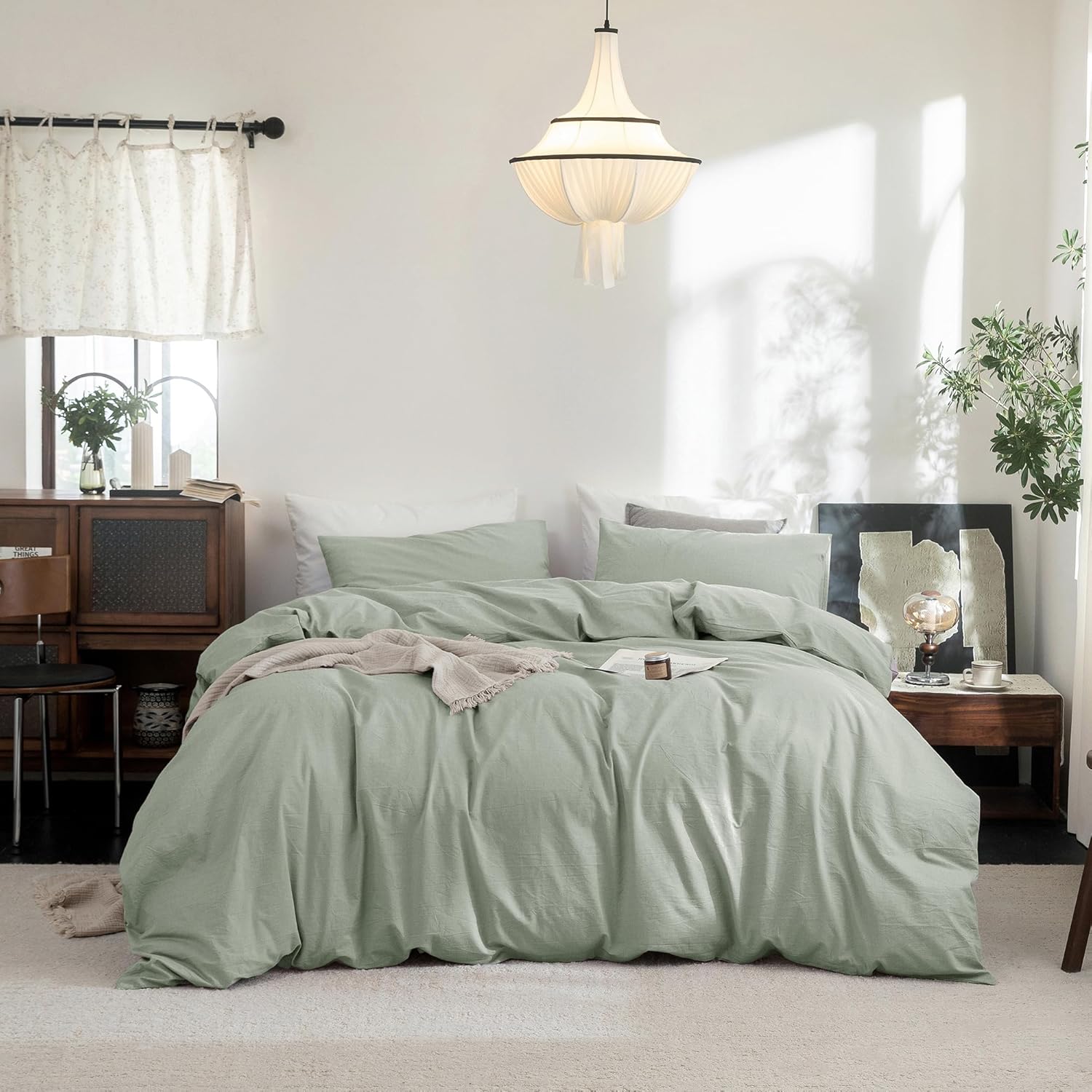 FOSSA Duvet Cover Set in Solid Sage Green for King Size Beds
