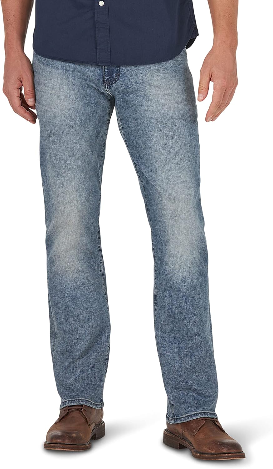 Lee Men's Extreme Motion Regular Boot Jean for Comfort and Style