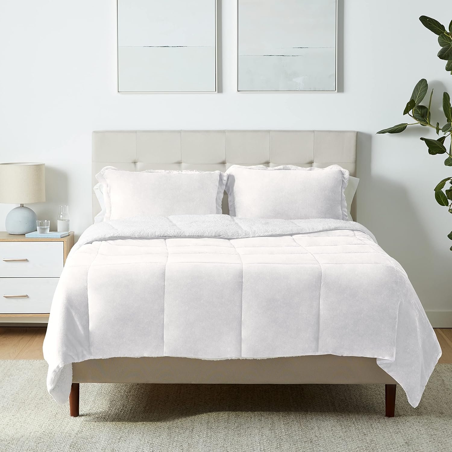 Ultra-Soft Micromink Sherpa Bedding Set for All Seasons Comfort