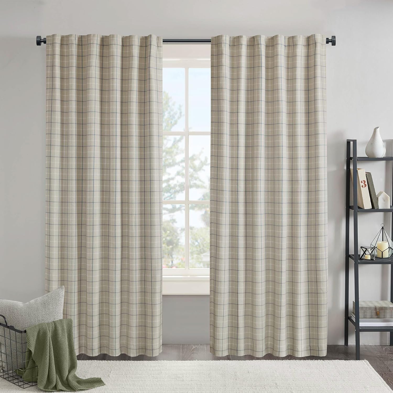 Madison Park Anaheim Plaid Thermal Insulated Window Curtain