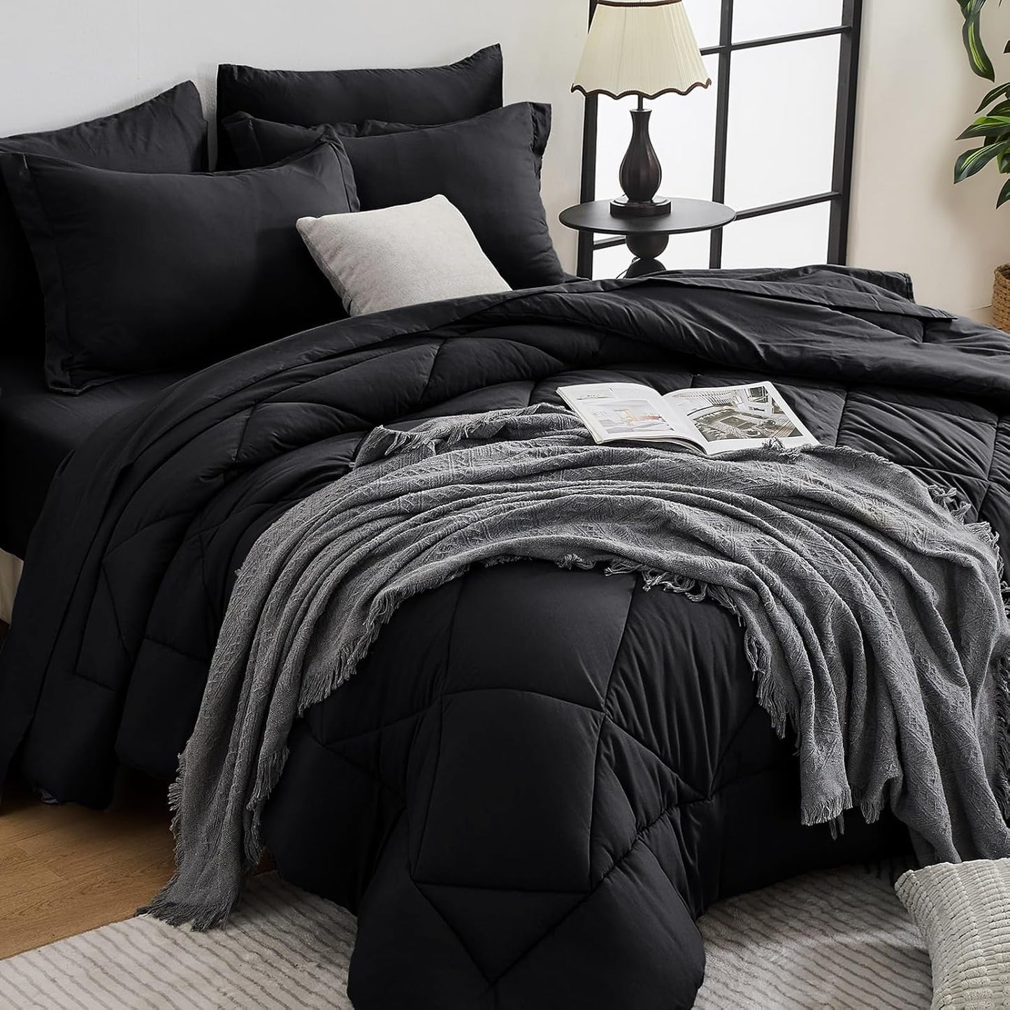 HEVUMYI Black Twin Comforter Set - Soft All Season Bedding