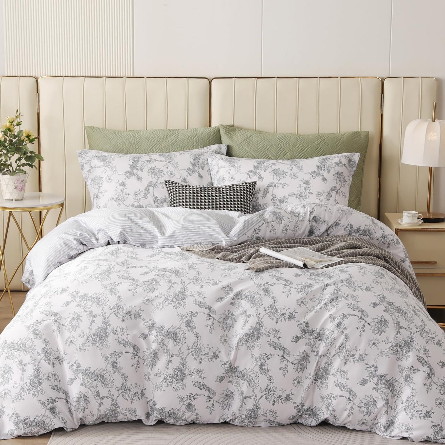 OAITE Duvet Cover Set for Soft and Stylish Bedding Experience