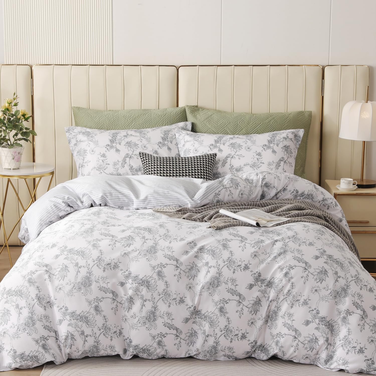 OAITE Duvet Cover Set for Soft and Stylish Bedding Experience