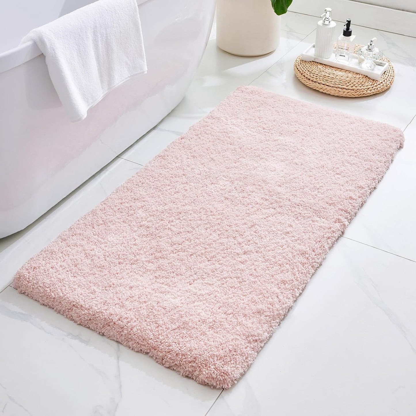 ILANGO Pink Bathroom Rugs 70in Non Slip Super Absorbent Soft