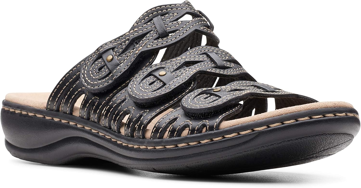 Clarks Women's Leisa Faye Flat Sandal for Ultimate Comfort