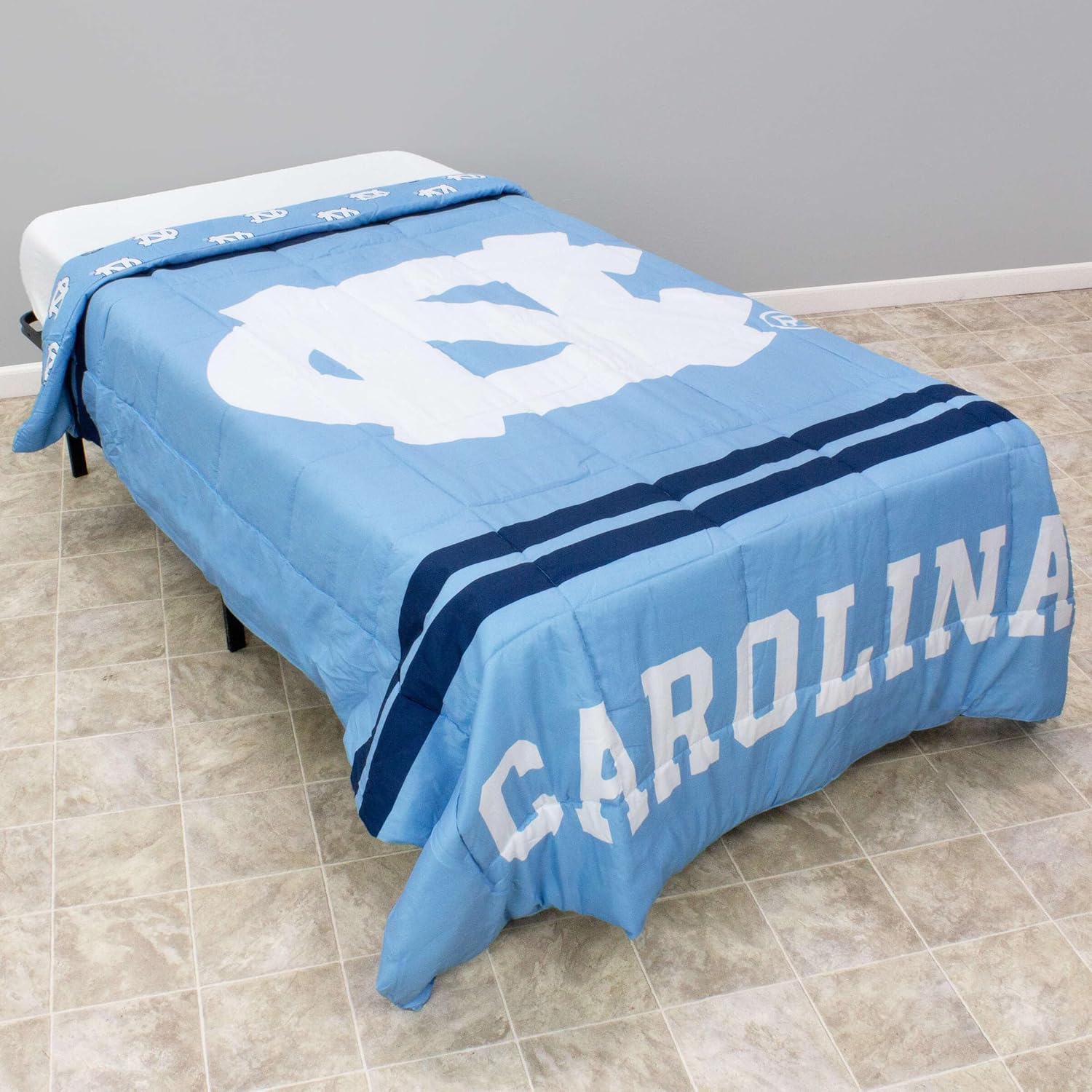 Everything Comfy North Carolina Tar Heels Reversible Comforter