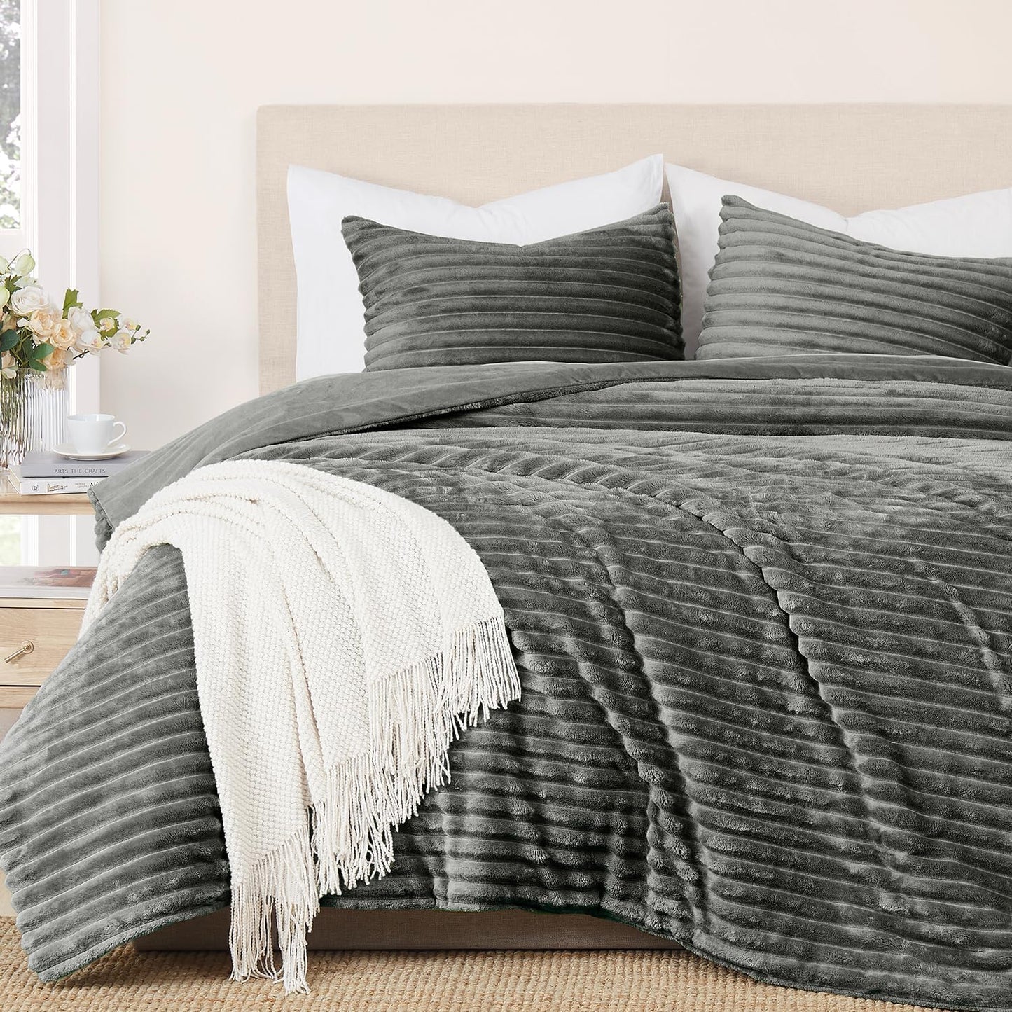 Geniospin Fleece Twin Comforter Set for Cozy All Season Comfort