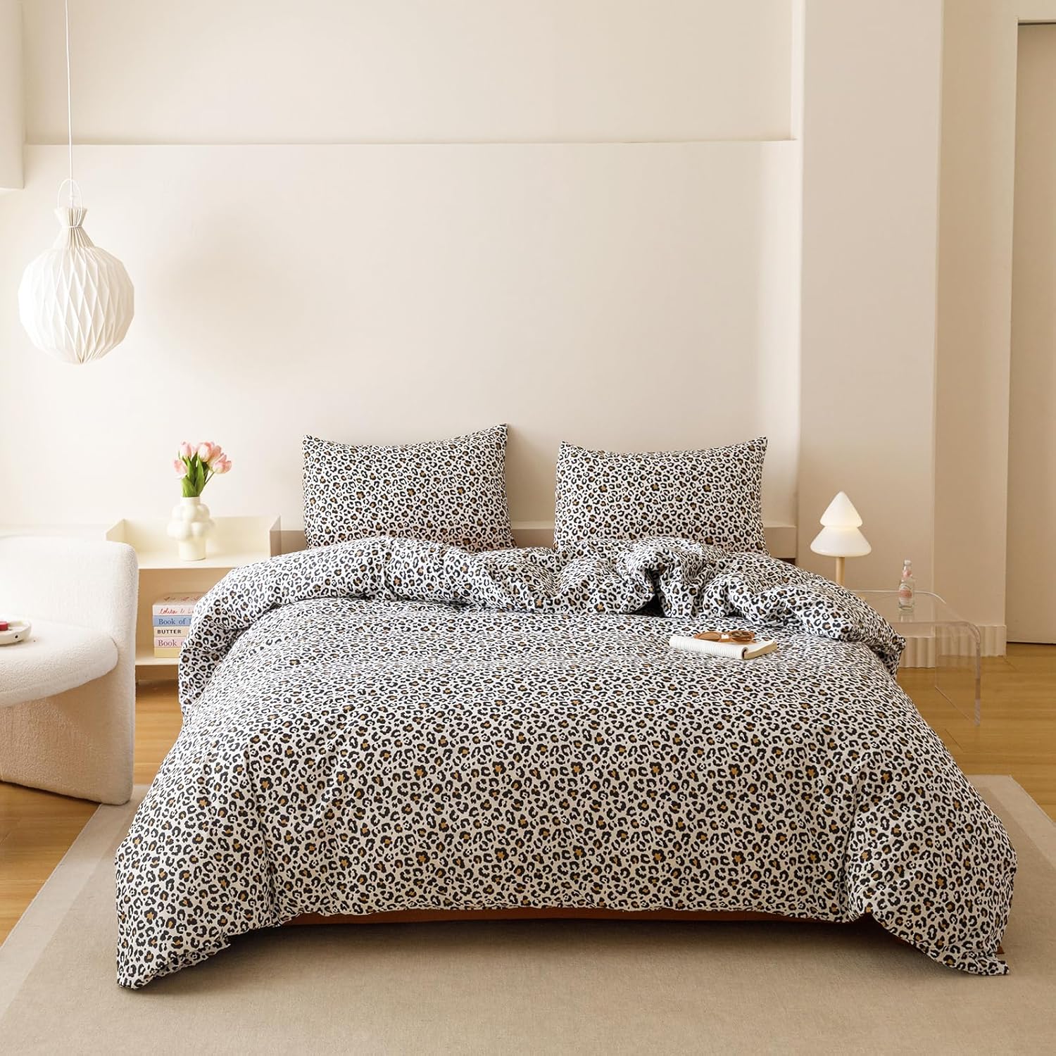 Cheetah King Size Comforter Set for Stylish Bedroom Decor