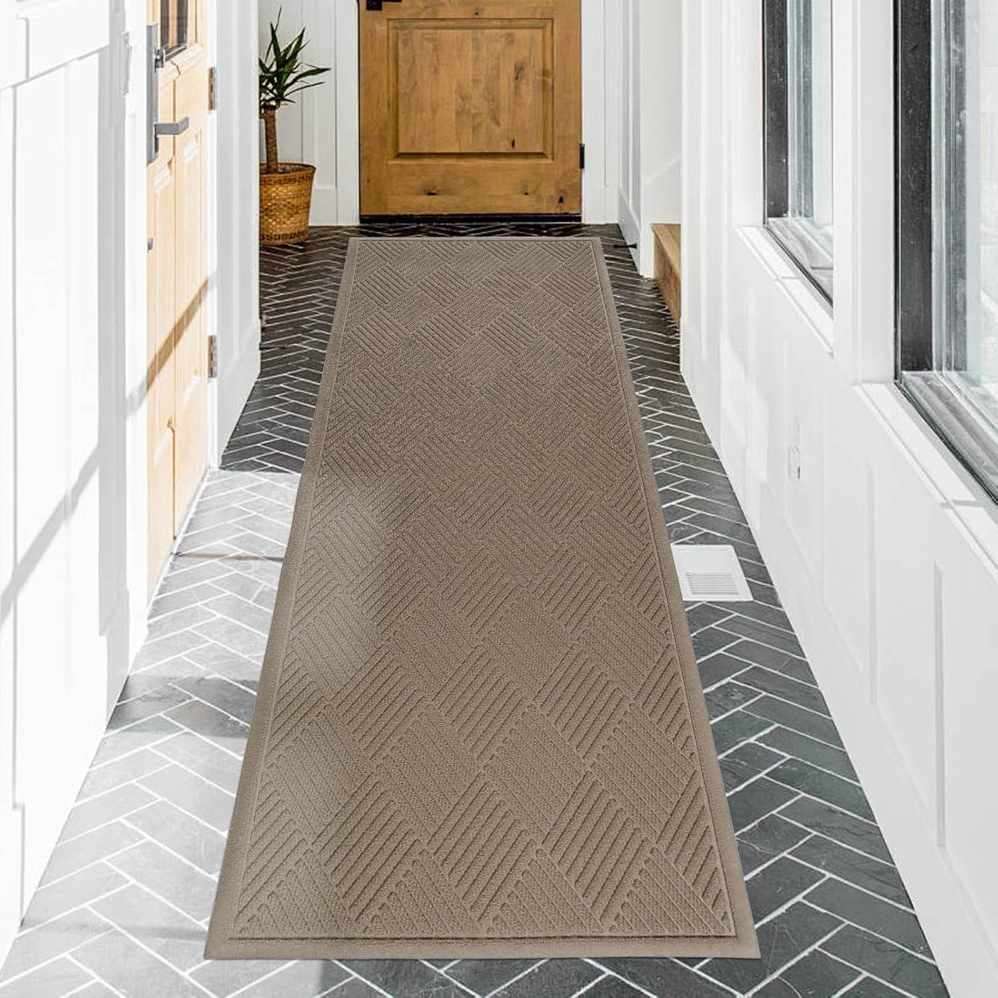 Sturdy Front Door Mat for Indoor Outdoor Use, Non-Slip Design