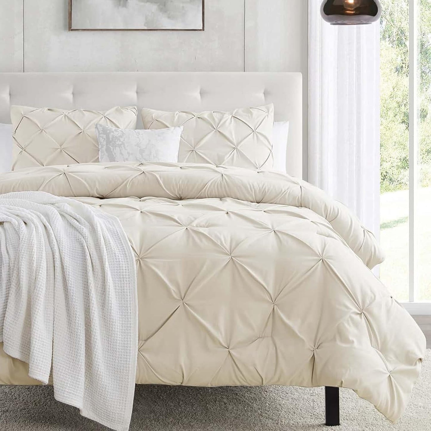 Luxurious Pinch Pleated Duvet Cover Set for Queen Size Beds