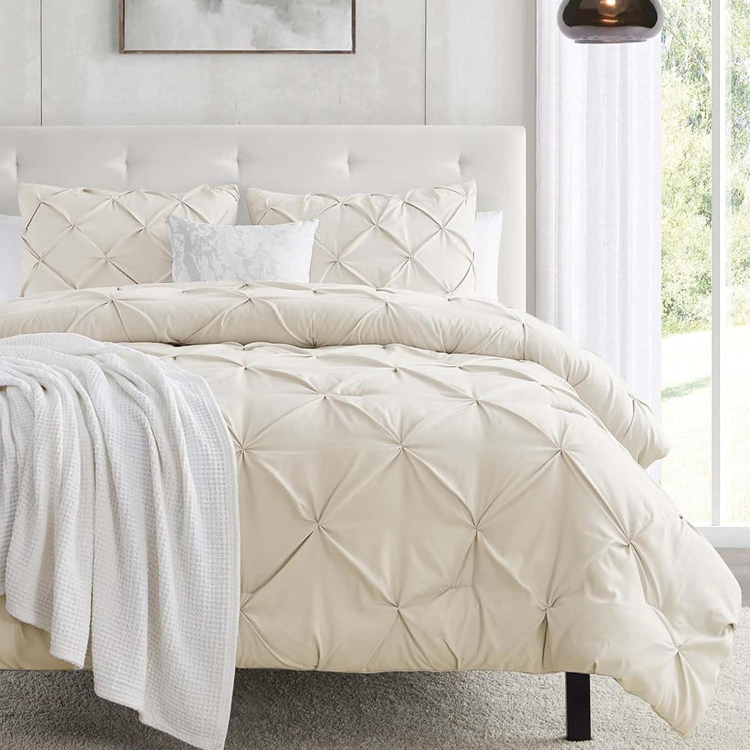Luxurious Pinch Pleated Duvet Cover Set for Queen Size Beds