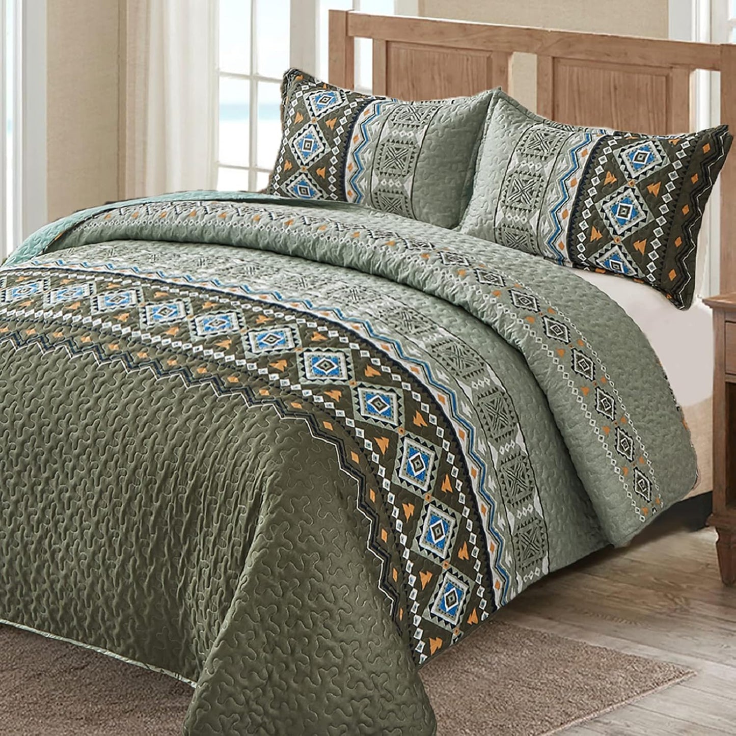 Boho Green Quilt Set Full - Lightweight Geometry Printed Coverlet