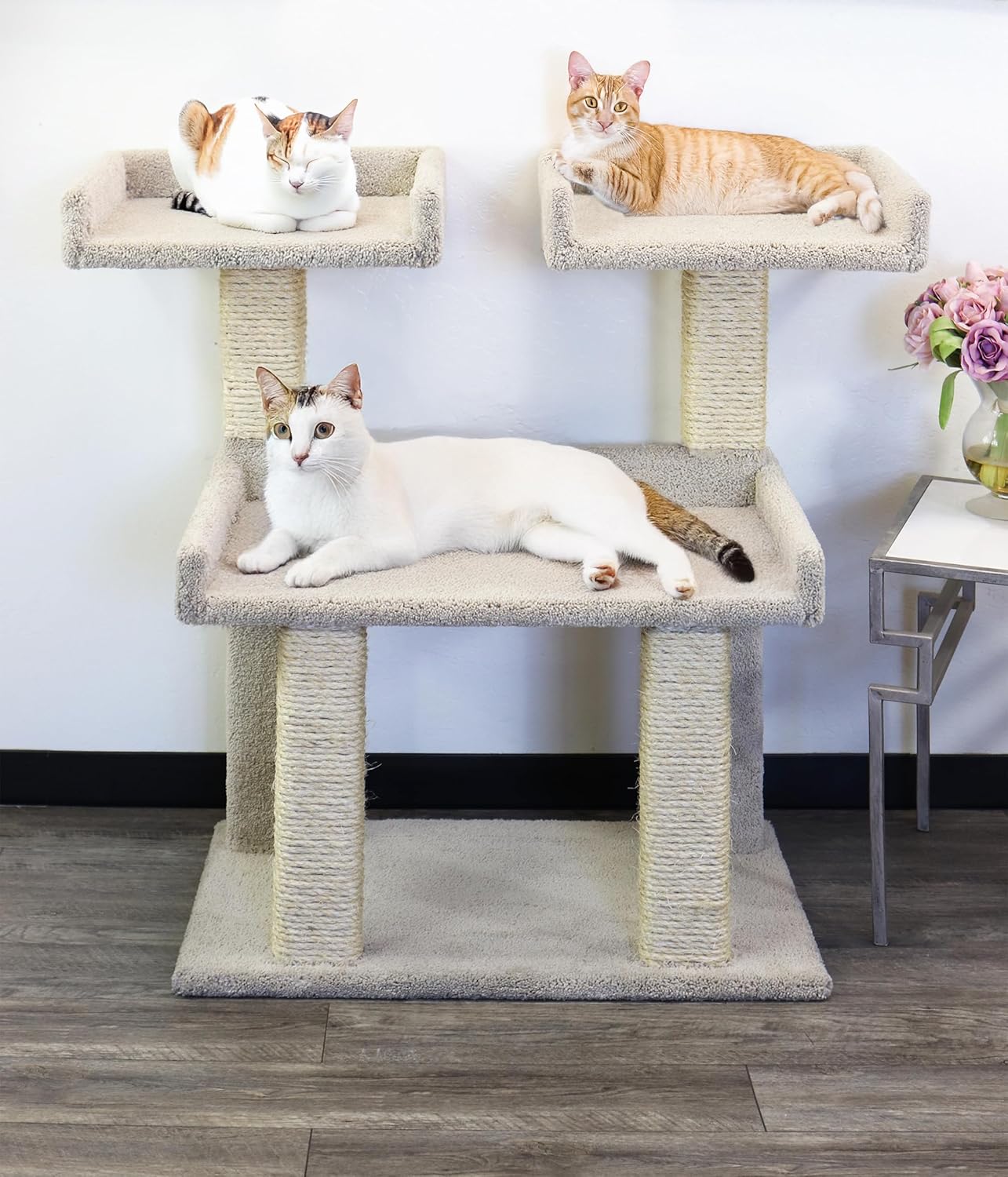 Maine Coon Deluxe Cat Perch for Large Cats by Prestige Cat Trees