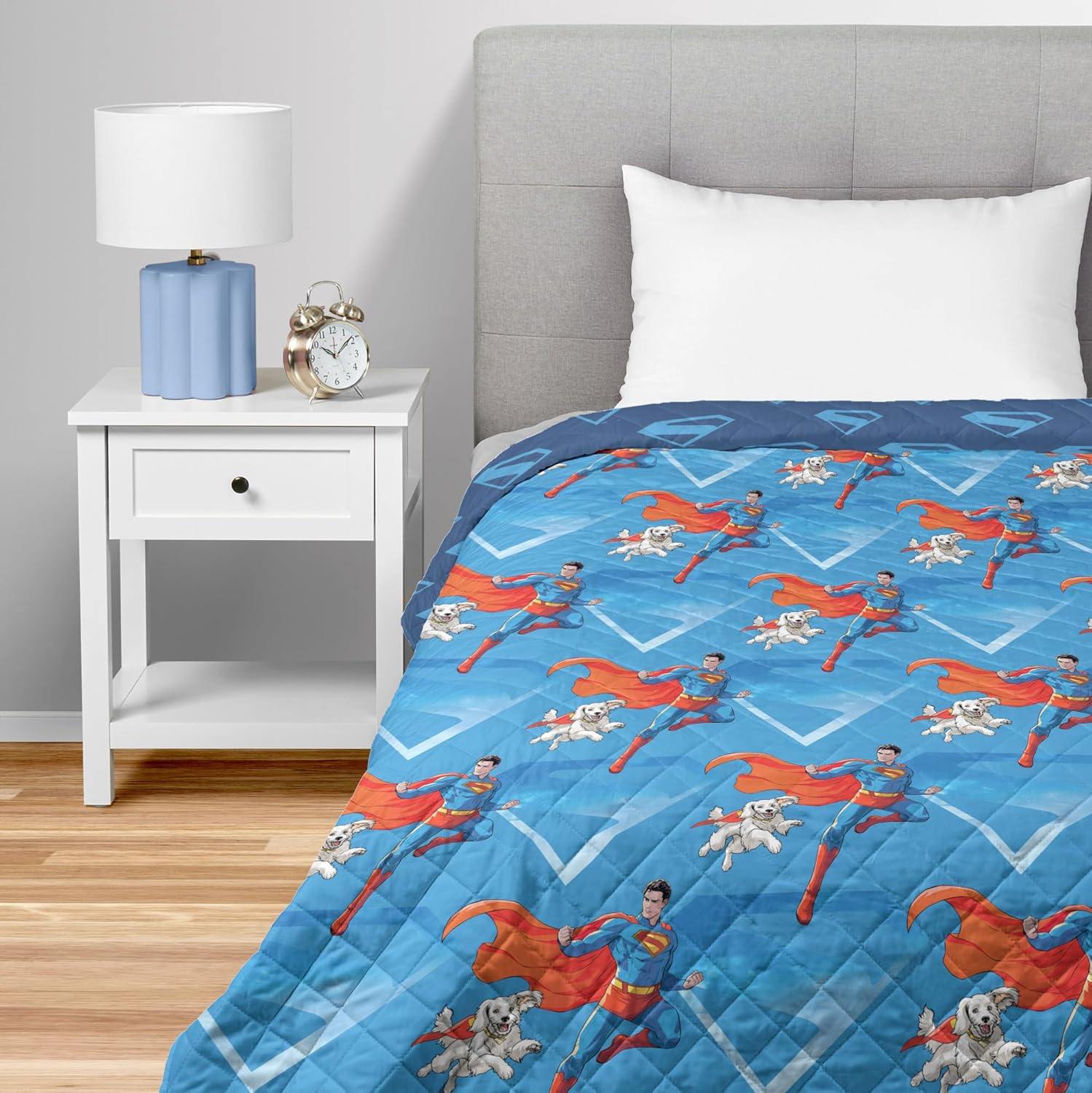 Superman Above Metropolis Quilted Throw Blanket for Cozy Comfort
