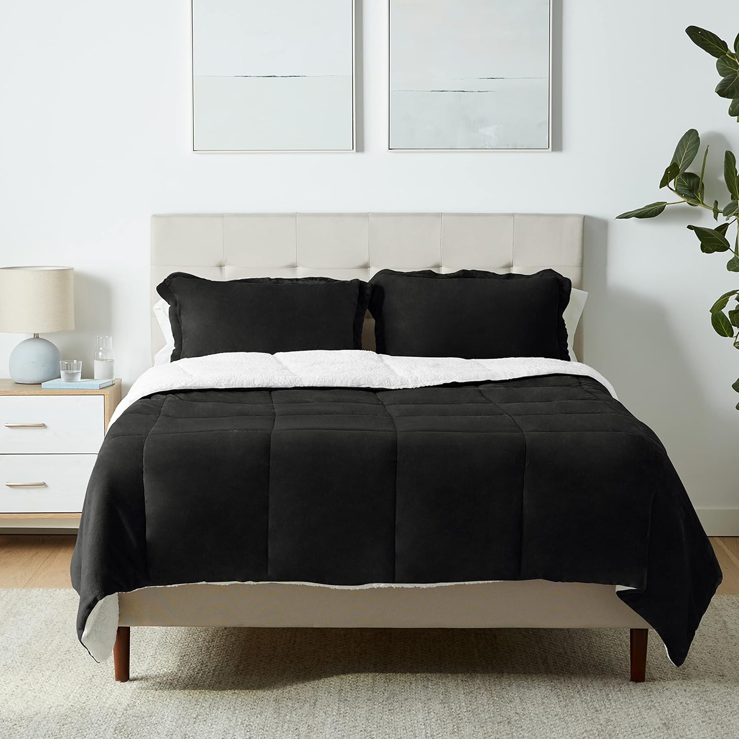 Ultra-Soft Micromink Sherpa Bedding Set for All Seasons Comfort
