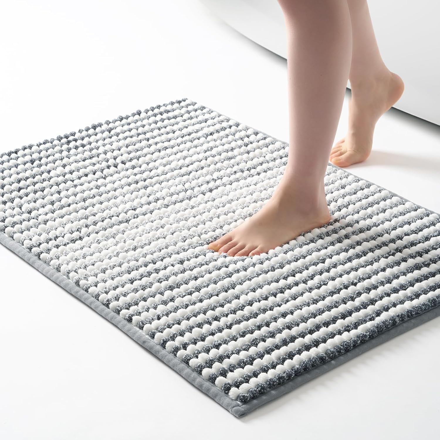 Chunky Ombre Chenille Bathroom Rug for Luxurious Comfort