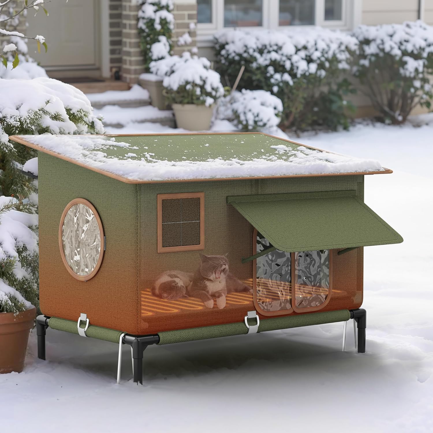 Heated Outdoor Cat House for Winter - Insulated Shelter