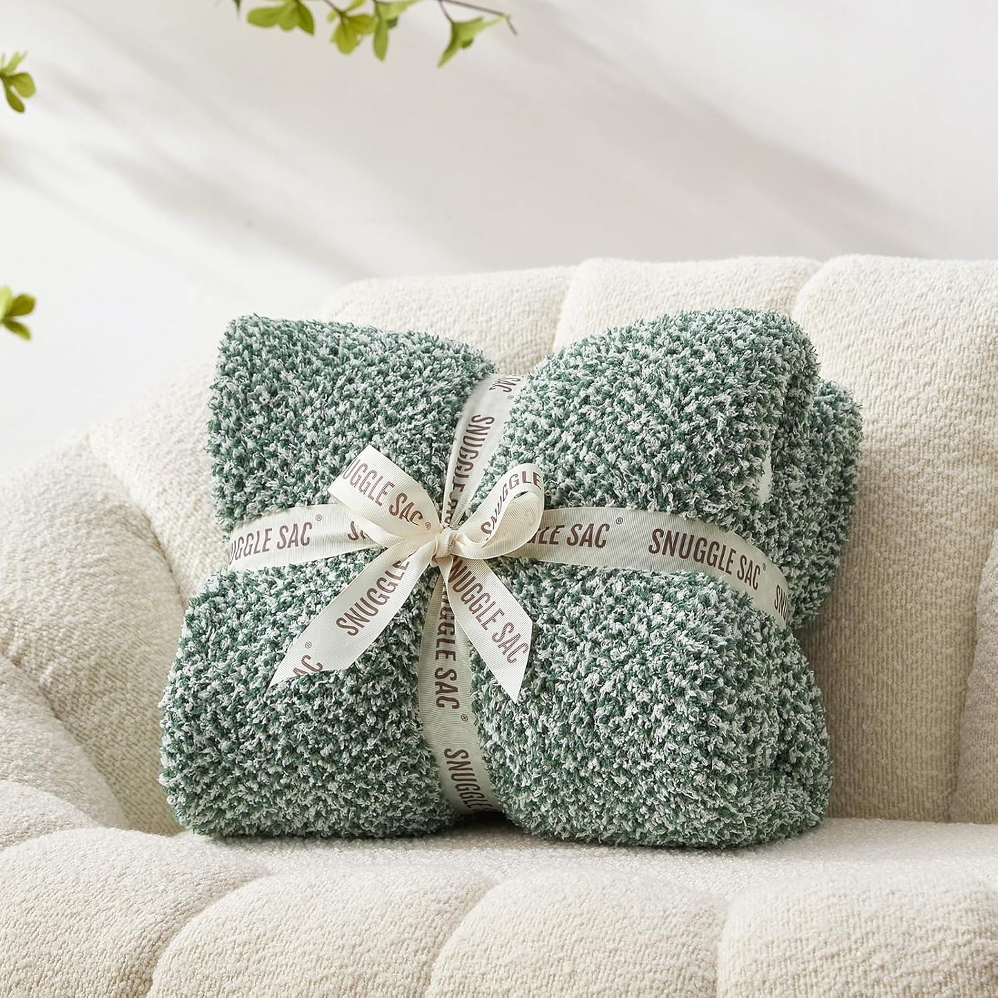 Snuggle Sac Green Blanket Twin Size Cozy Knit Bedding for Comfort