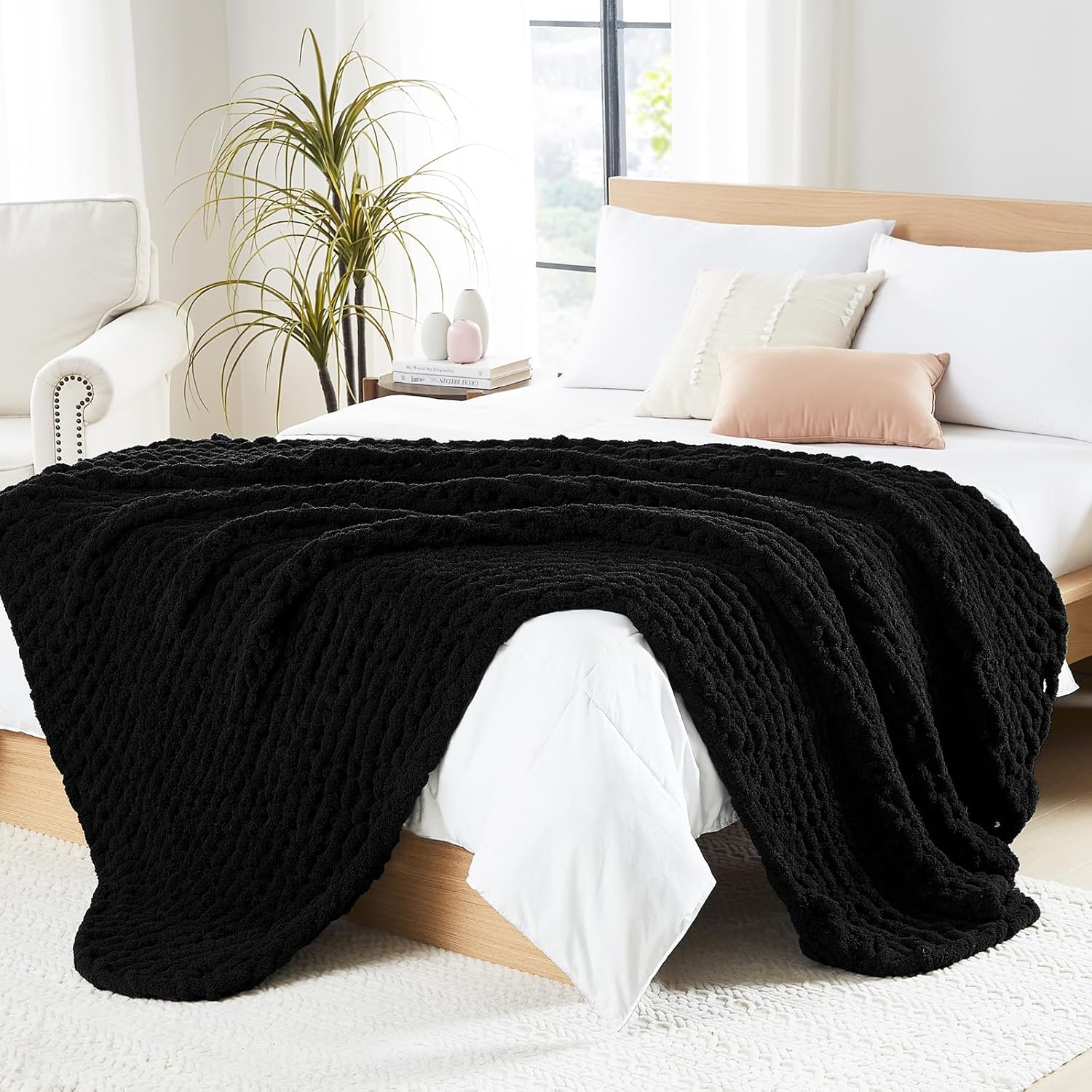 L'AGRATY Chunky Knit Blanket Throw: Soft Chenille Yarn Blanket