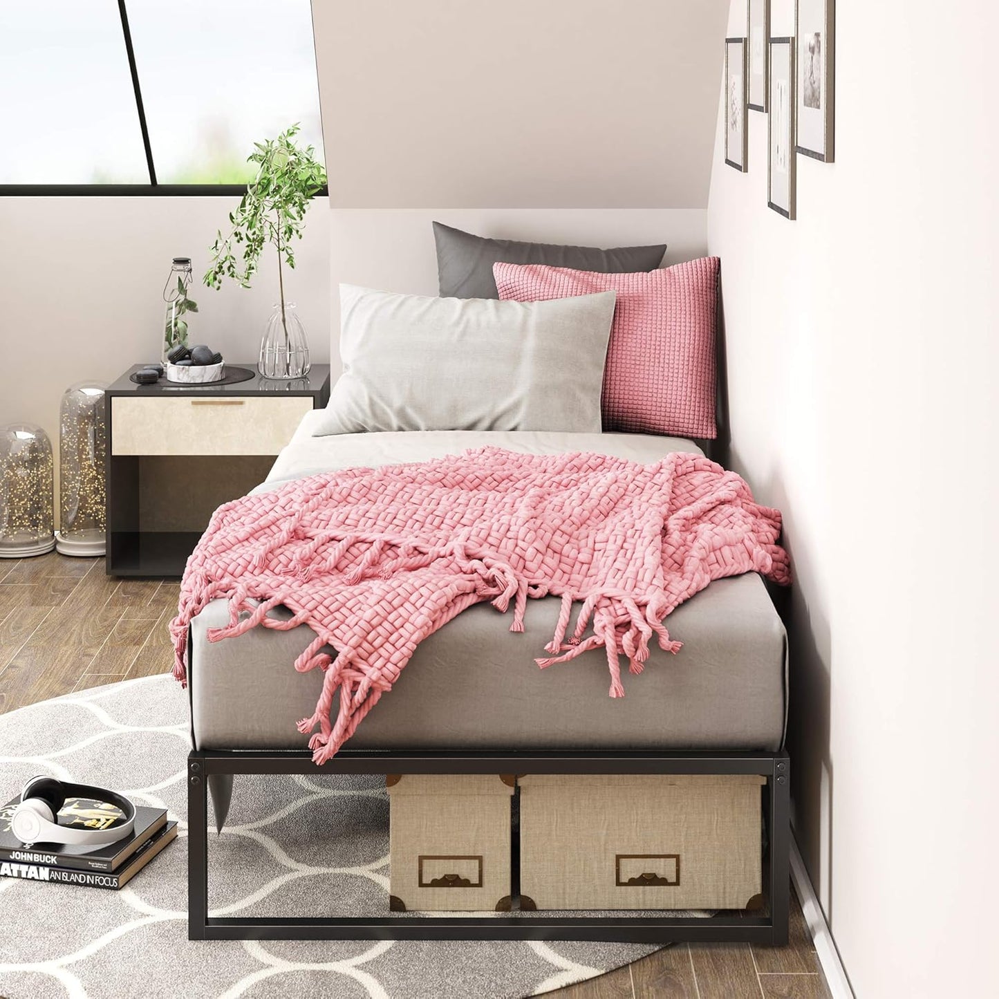 ZINUS 12 Inch Lorelei Metal Platform Bed Frame for Kids Room