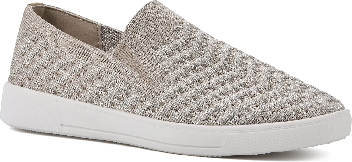 WHITE MOUNTAIN Women's Courage Sneaker: Comfort Meets Style