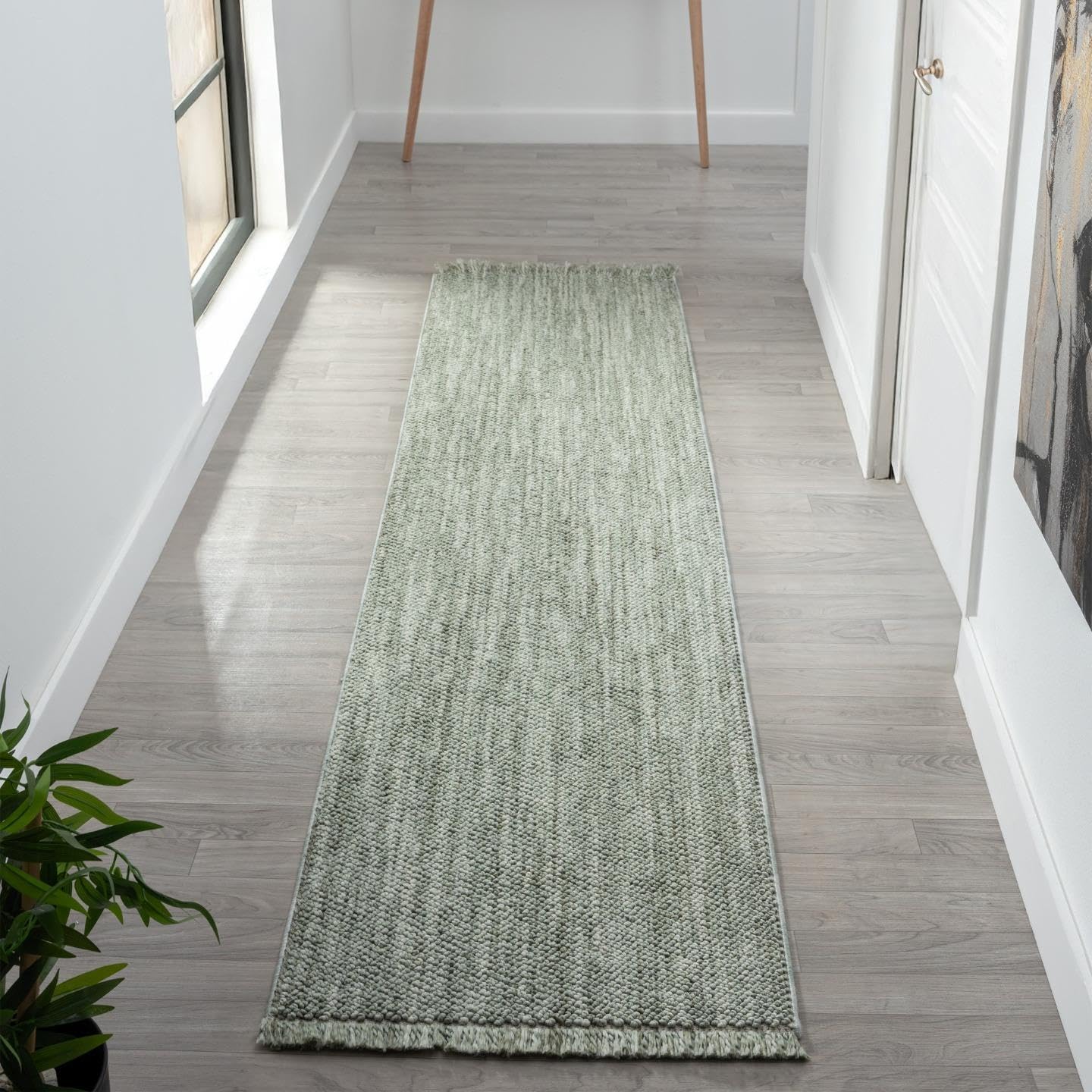 LUXE WEAVERS Solid Machine Woven Green 2x8 Area Rug Review