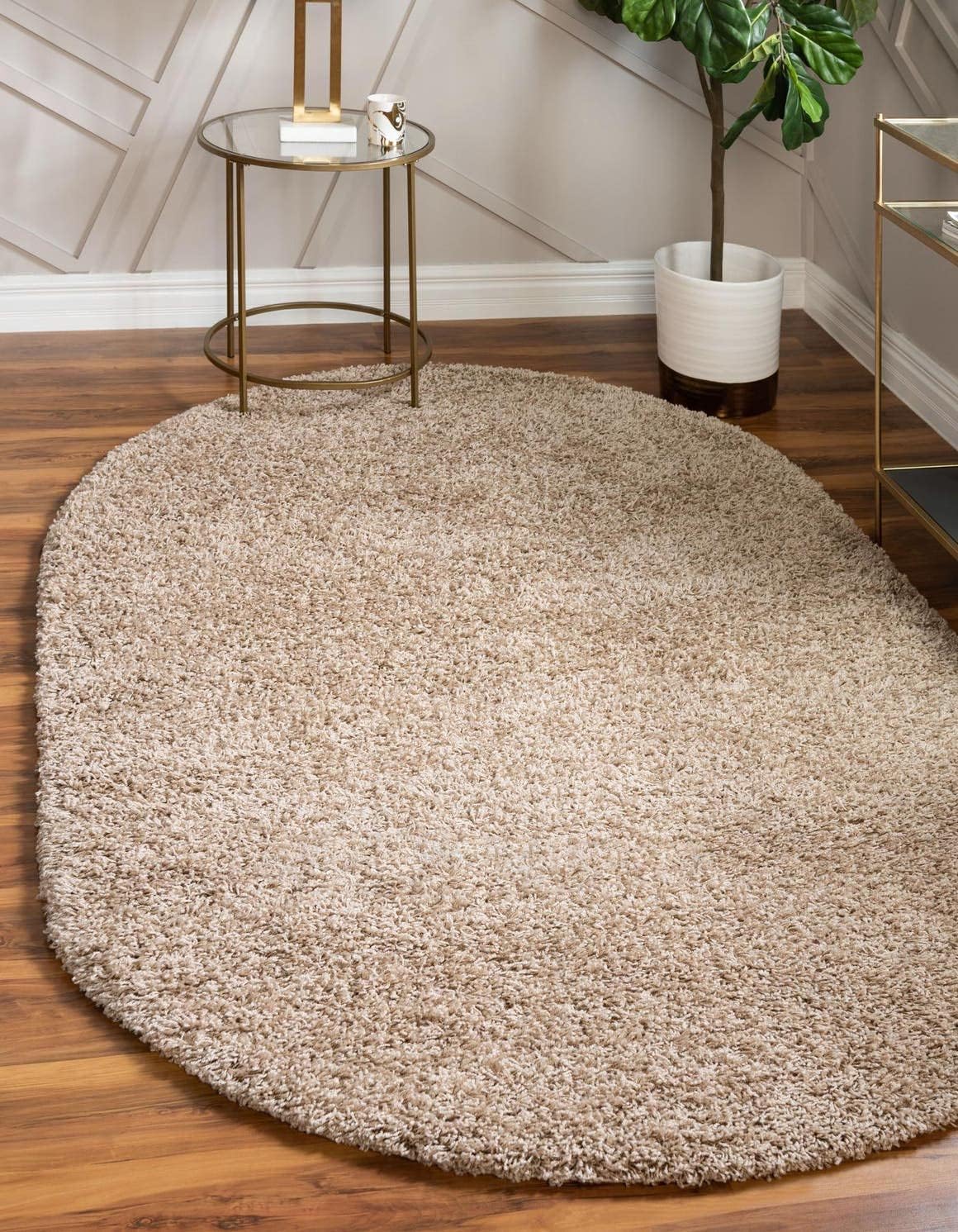 Unique Loom Solid Shag Collection Area Rug in Taupe, 3ft 3in x 5ft 3