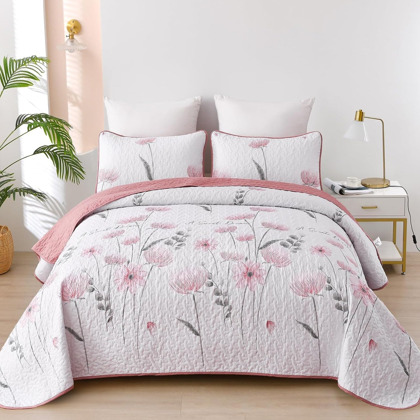 Dinjoy King Size Quilt Set Floral for All Seasons Bedding
