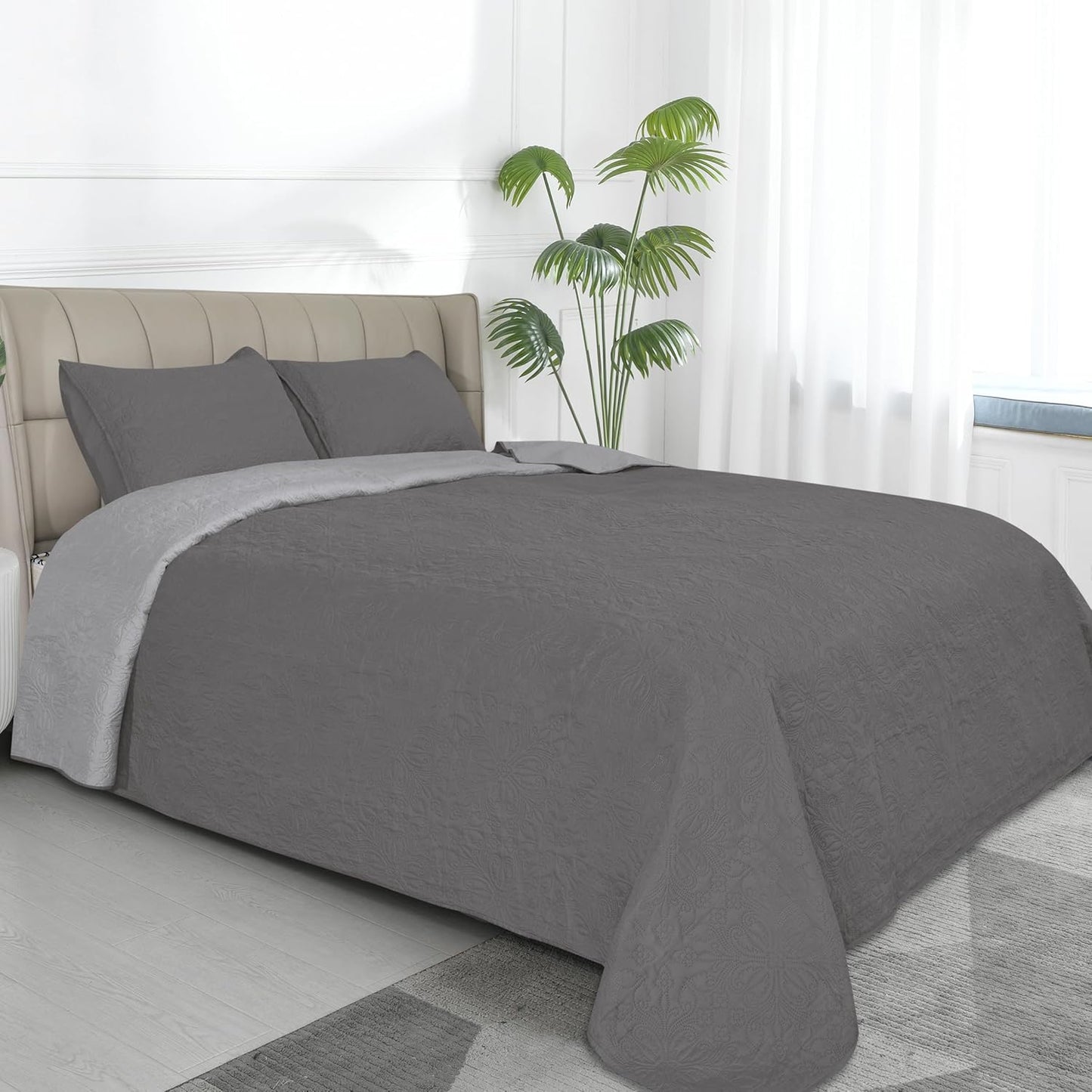Easy-Going Full/Queen Size Reversible Quilt Set for Comfort