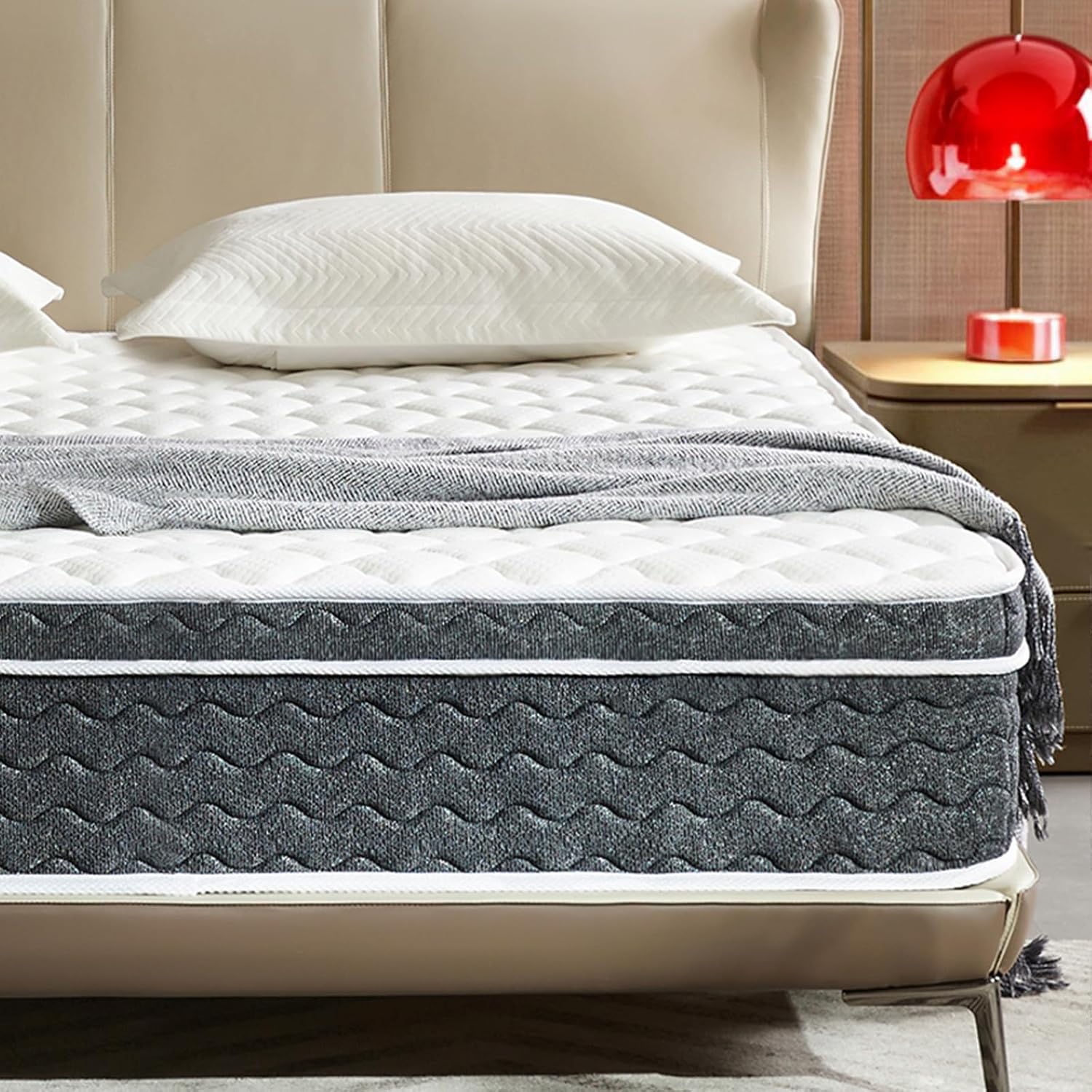 Queen Mattress 14 Inch Hybrid with Pocket Coils and Foam