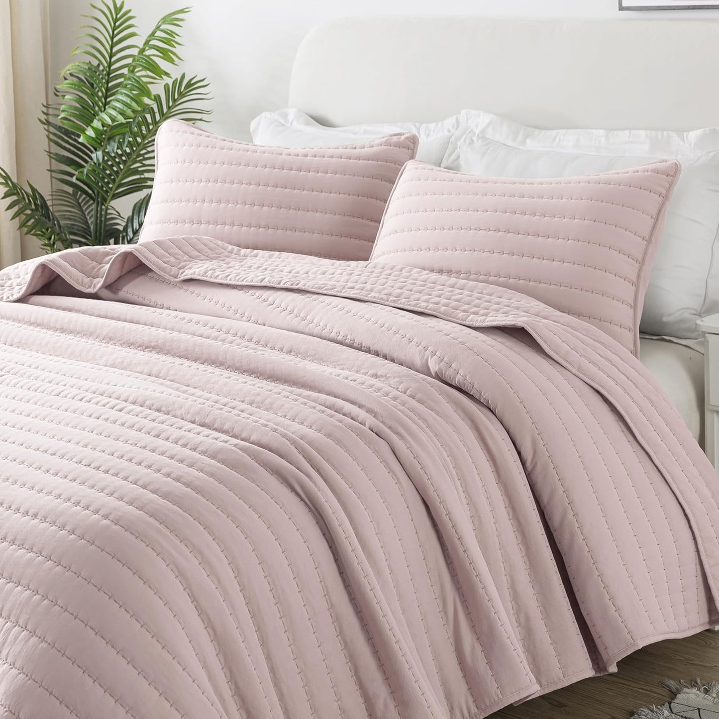 California Cal King Size Quilt Bedding Set for All Seasons
