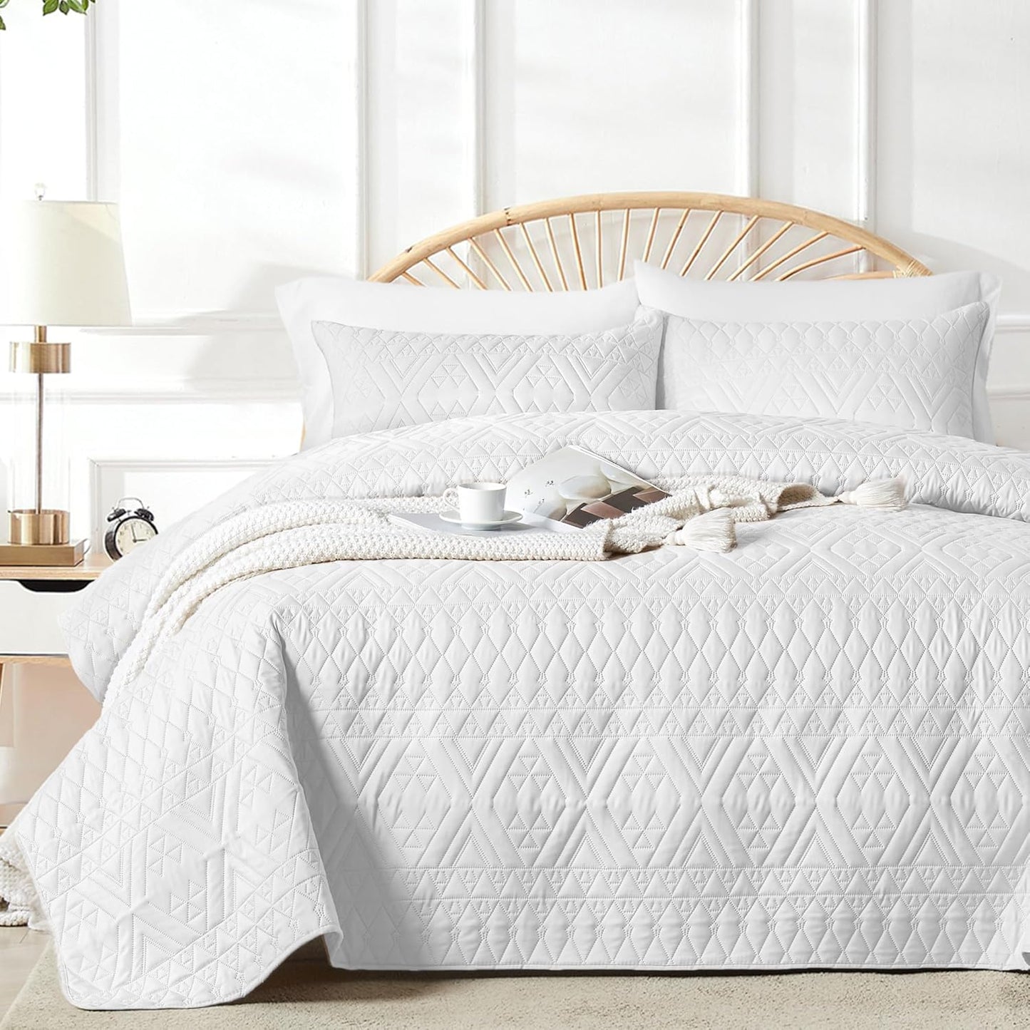 akkialla King/Cal King Size Quilt Set for All Seasons Comfort