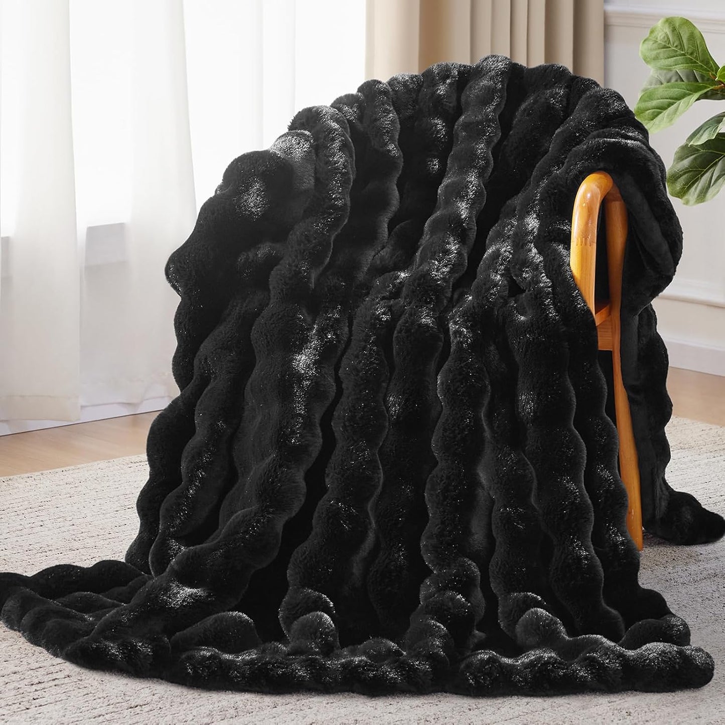 Faux Fur Throw Blanket for Couch Bed, Cozy Plush Warm Blanket