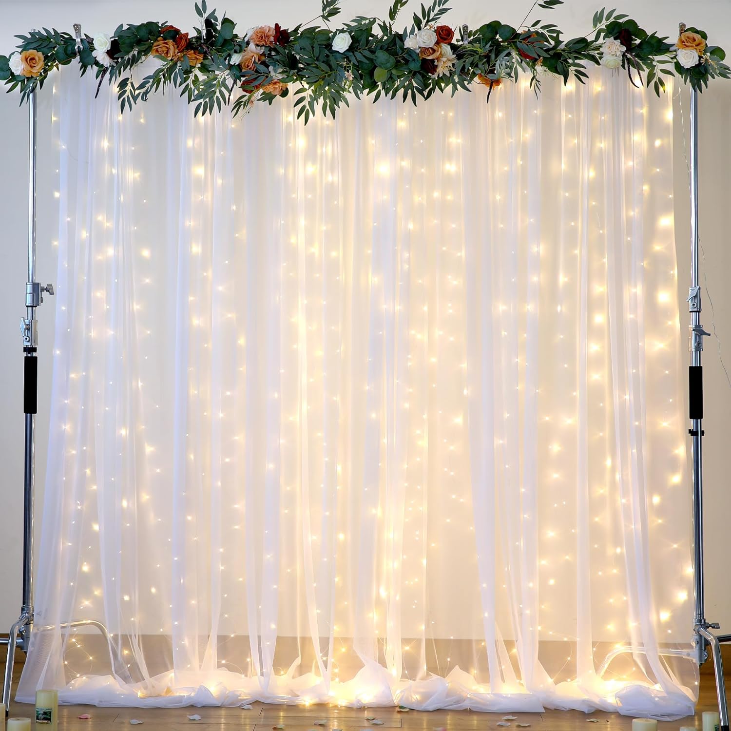 Twinkle Tulle Backdrop: Party Perfect!