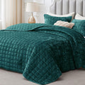 Velvet Quilt Set Queen Size - Luxurious Emerald Green Comforter