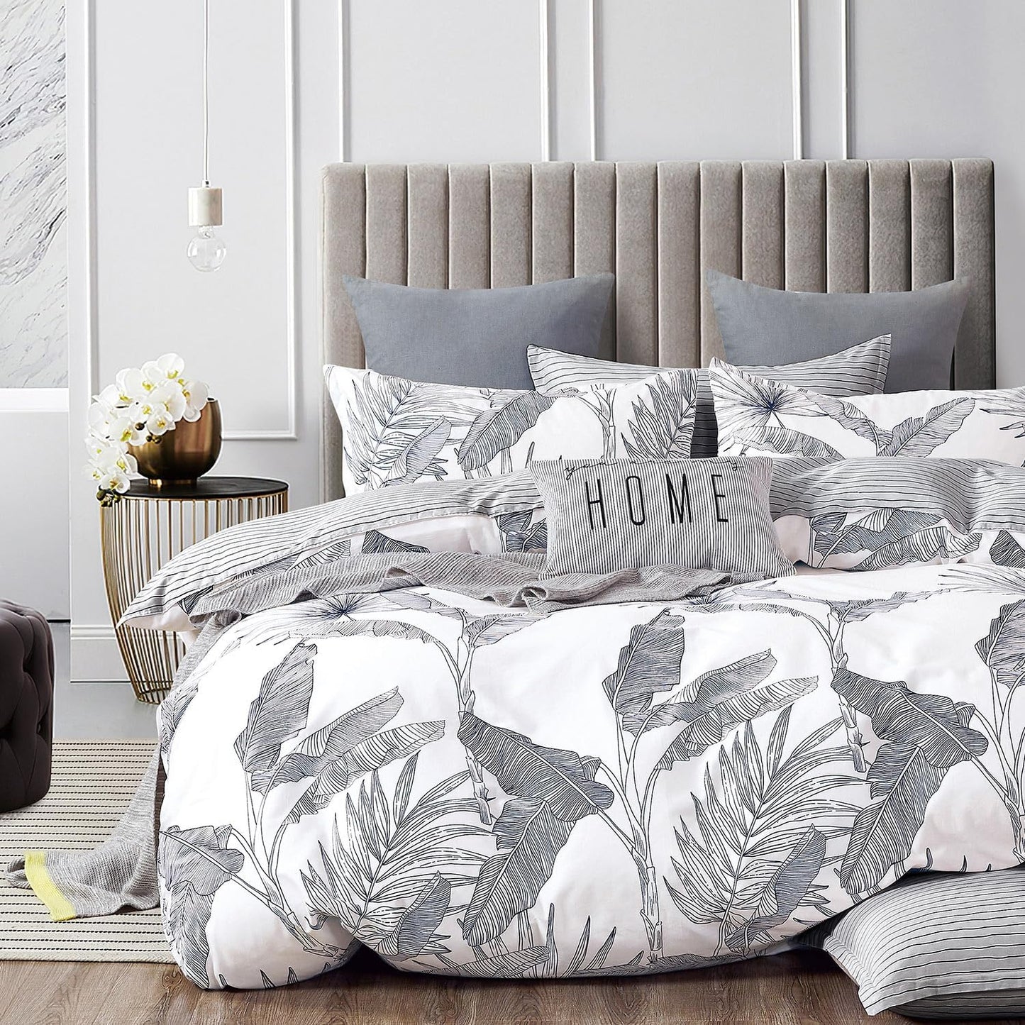 Botanical Cotton Comforter King Size with Delicate Black Leaves