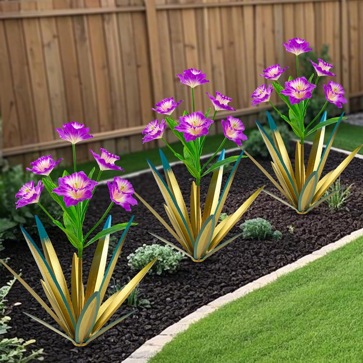 Metal Agave Plant Outdoor Decoration for Unique Garden Art