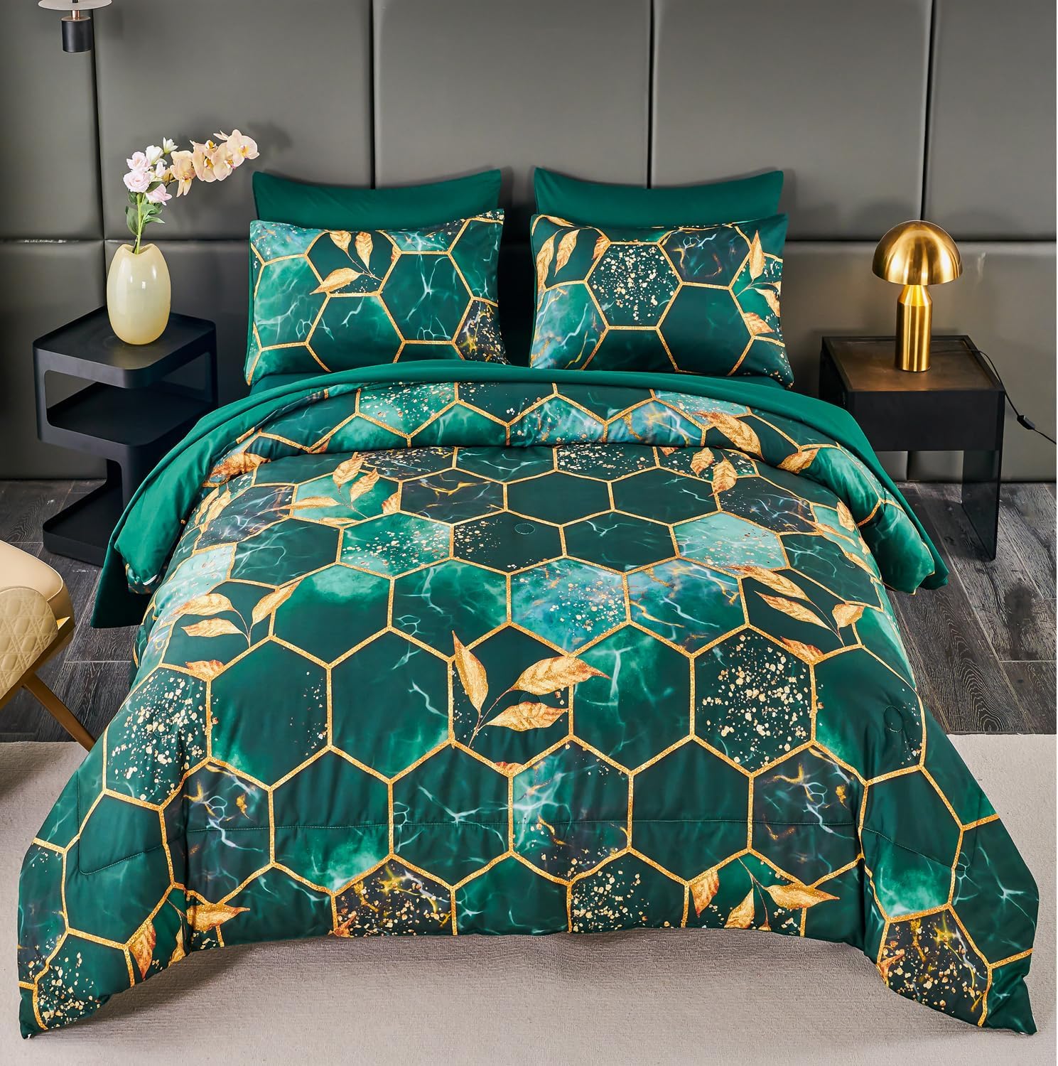 Luxurious Emerald Green Gold Comforter Set for California King