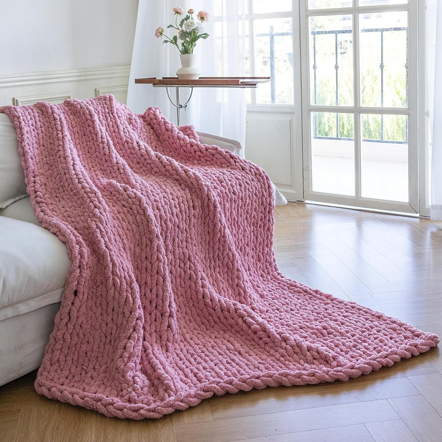 Chunky Knit Blanket - Luxury Soft Cozy Throw for Home Decor