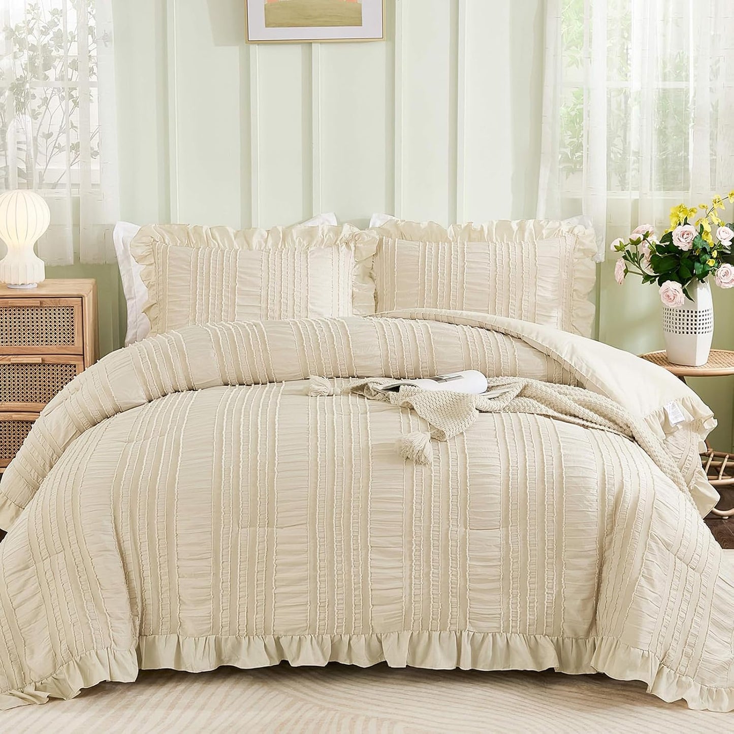 Boho Shabby Chic Queen Comforter Set with Ruffles and Tufts