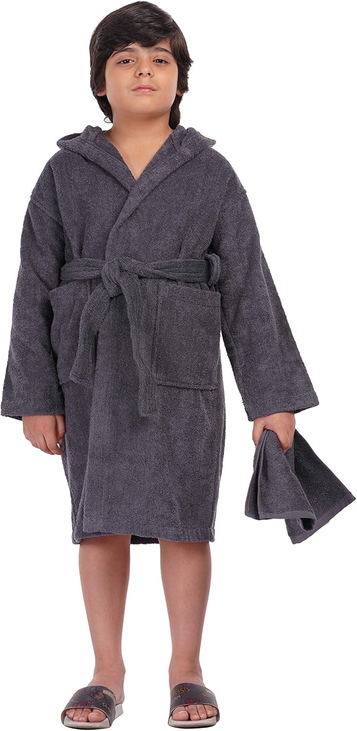 100% Cotton Hooded Kids Bathrobe for Comfort and Style