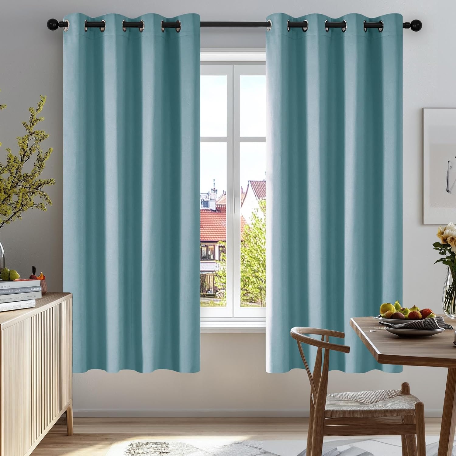 Deconovo Blackout Curtains for Bedroom - Thermal Insulated Panels