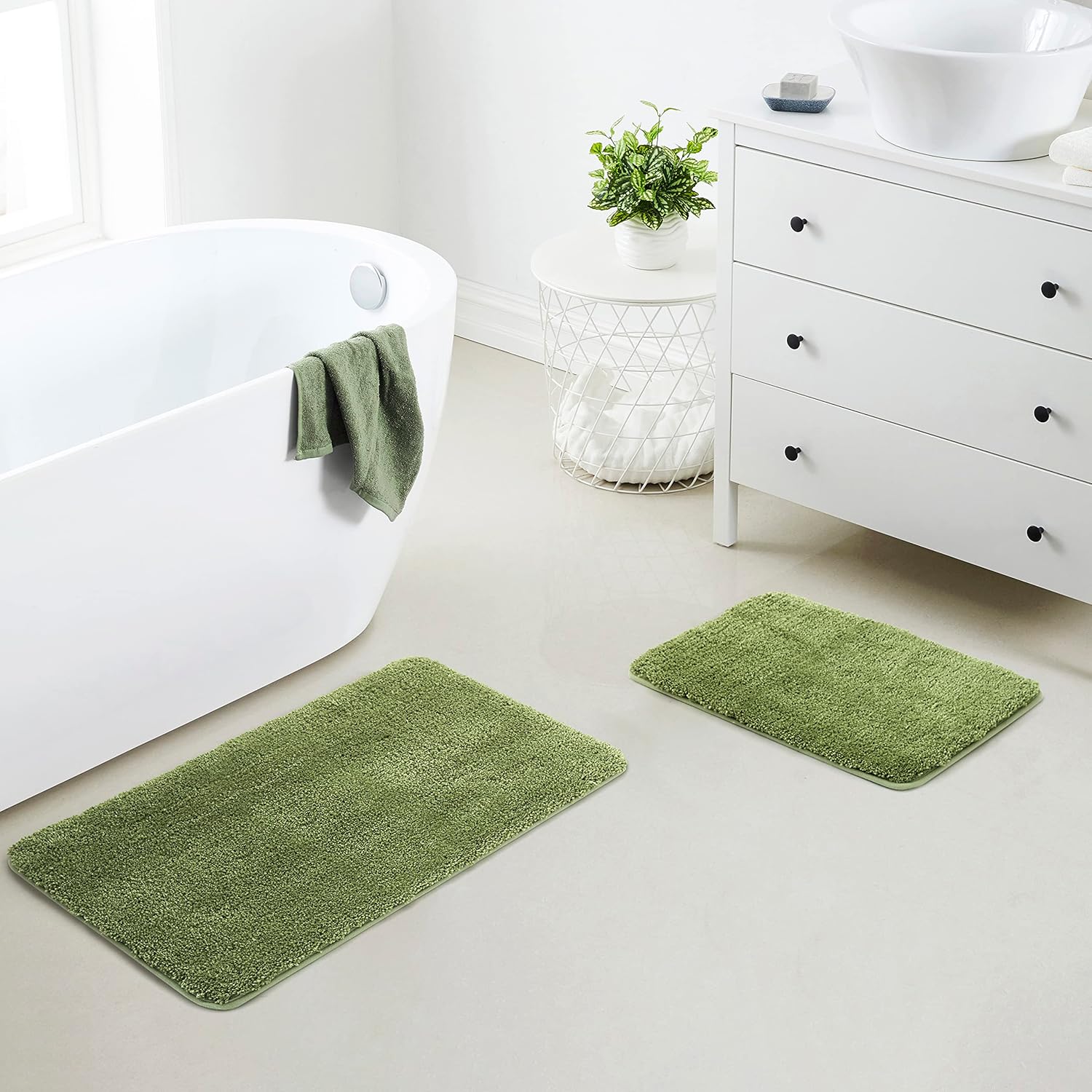 YHF Bathroom Rug Set 2 Piece, Soft Microfiber Shaggy Mats